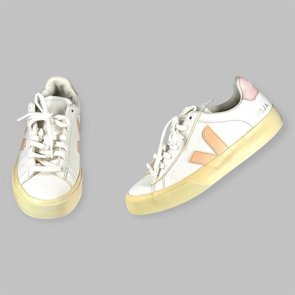 VEJA Shoes - Veja Shoes Women’s Size 6 White Pink Peach  Sneakers Vegan Leather